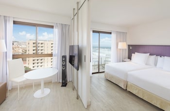 Suite, Partial Sea View