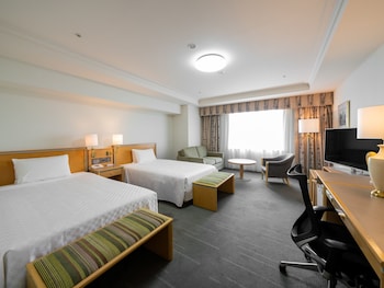 Superior Corner Twin Room (Simmons bed), Non Smoking