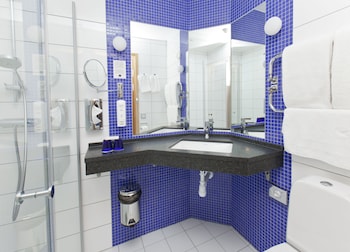 Double Room (Compact)