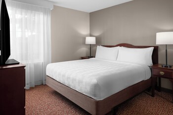 Executive Suite, Accessible