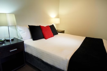 One Bedroom Apartment