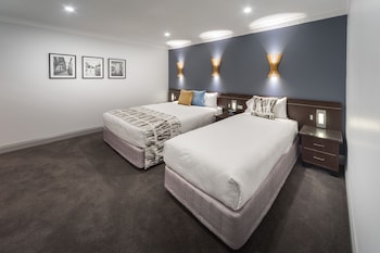 Back 2 Bedroom Apartment 301 (No View) + Light Breakfast placed in Room
