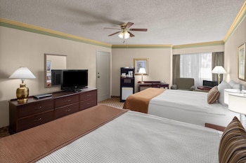 Room, 2 Queen Beds, Non Smoking