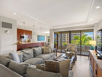 Condo, 2 Bedrooms, Ocean View (273)