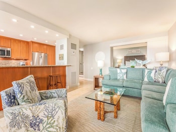 Condo, 2 Bedrooms (4102)