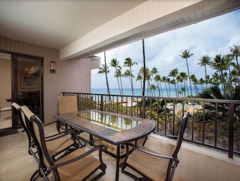 Condo, 2 Bedrooms, Ocean View (333)