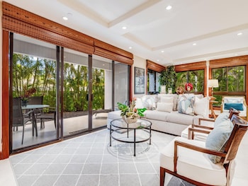 Condo, 2 Bedrooms (216)