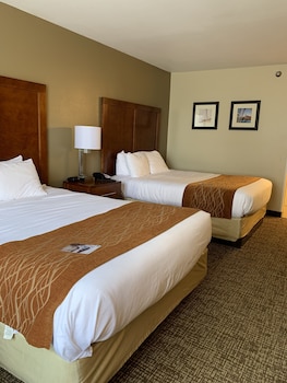 Standard Room, 2 Queen Beds, Non Smoking