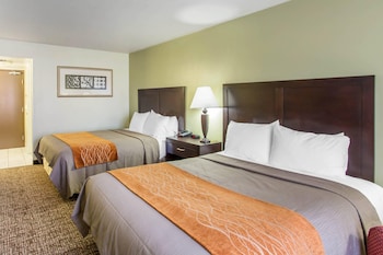 Standard Room, 2 Queen Beds, Non Smoking