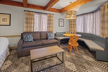Room, 1 King Bed with Sofa bed (Pinnacle, Orchard View)