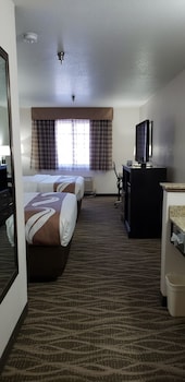 Standard Room, 2 Queen Beds, Non Smoking