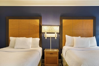 Room, 2 Double Beds, Non Smoking
