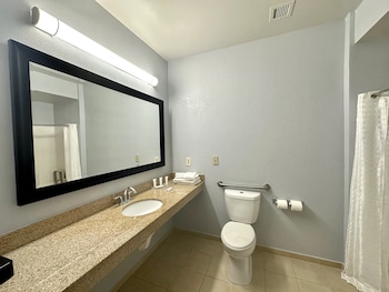 Room, 2 Queen Beds, Non Smoking