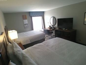 Room, 2 Queen Beds