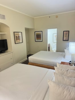 Standard Room, 2 Queen Beds, No Windows