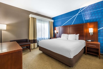 Suite, 1 King Bed, Non Smoking