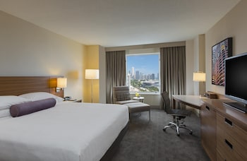 Room, 1 King Bed, Accessible, Bathtub