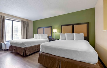 Deluxe Studio, Multiple Beds, Non Smoking