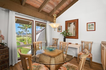 1-Bedroom 1-Bath Ocean View Suite