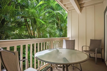 2-Bedroom 2-Bath With Loft Garden View