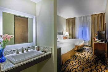 Standard Room, 2 Queen Beds