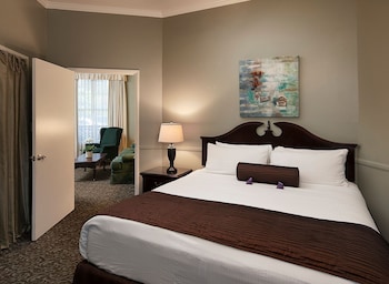 Standard Suite, Mobility Accessible