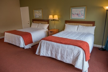 Room, 2 Queen Beds, River View
