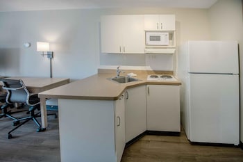 Premium Studio, 1 Queen Bed, Non Smoking