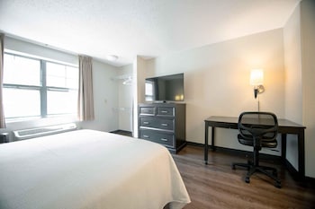 Studio, 1 King Bed, Non Smoking