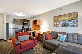 Studio, Multiple Beds