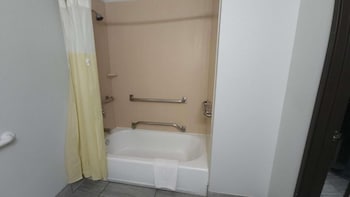 Standard Room, 2 Queen Beds