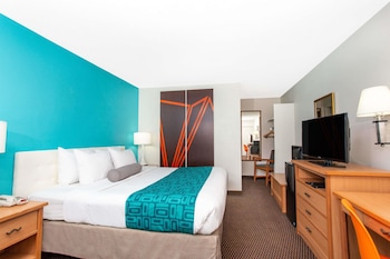 Room, 1 King Bed, Non Smoking