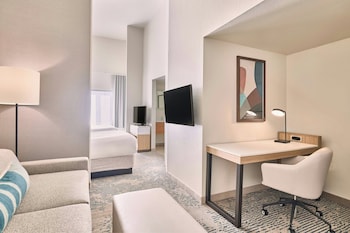 Suite, Multiple Beds