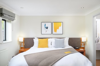 Standard Room, 1 King Bed