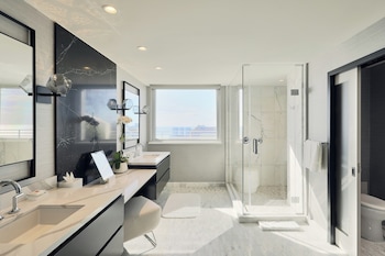 Presidential Studio Suite, Balcony, Oceanfront