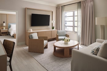 Vice Presidential City Skyline View Balcony Suite