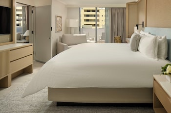 Suite, 1 Bedroom, Balcony
