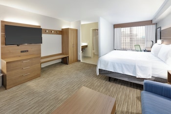 Suite, 1 King Bed