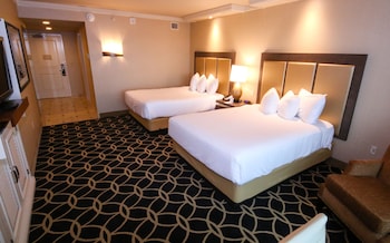 Rodeo Tower, 2 Queen Beds