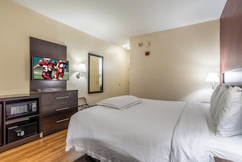 Superior Room, 1 King Bed (Smoke Free)