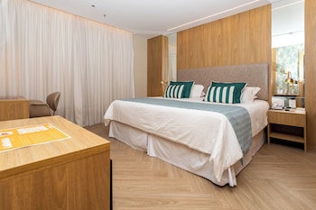 Deluxe Room, 1 Double or 2 Twin Beds