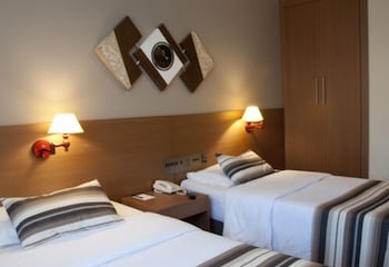 Suite, 2 Twin Beds