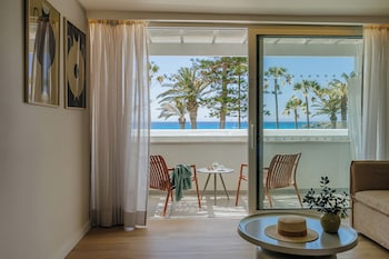 Superior Sea View