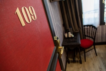 Classic Single Room