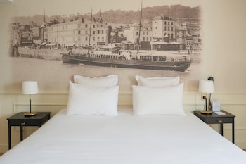 Family Room, Multiple Beds, Harbor View (with extra bed)