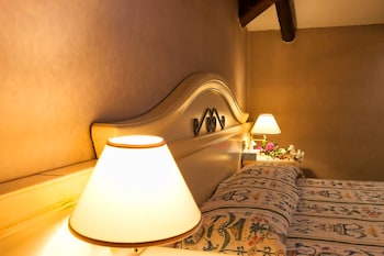 Double Room, 1 Large Twin Bed