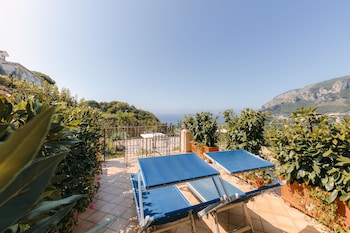 Deluxe Double or Twin Room, Sea View